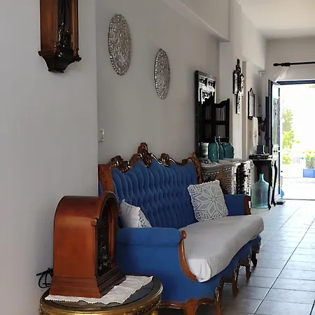 Villa Traditional Aura *